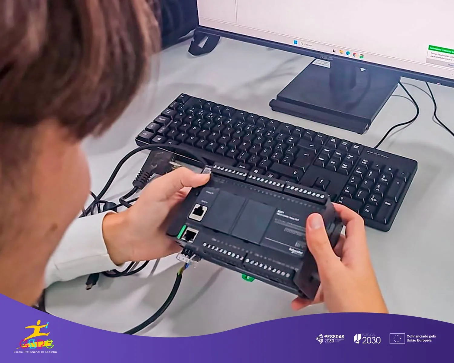 Alunos Finalistas de Mecatrónica Reforçam Competências em Automação Industrial com a Schneider Electric