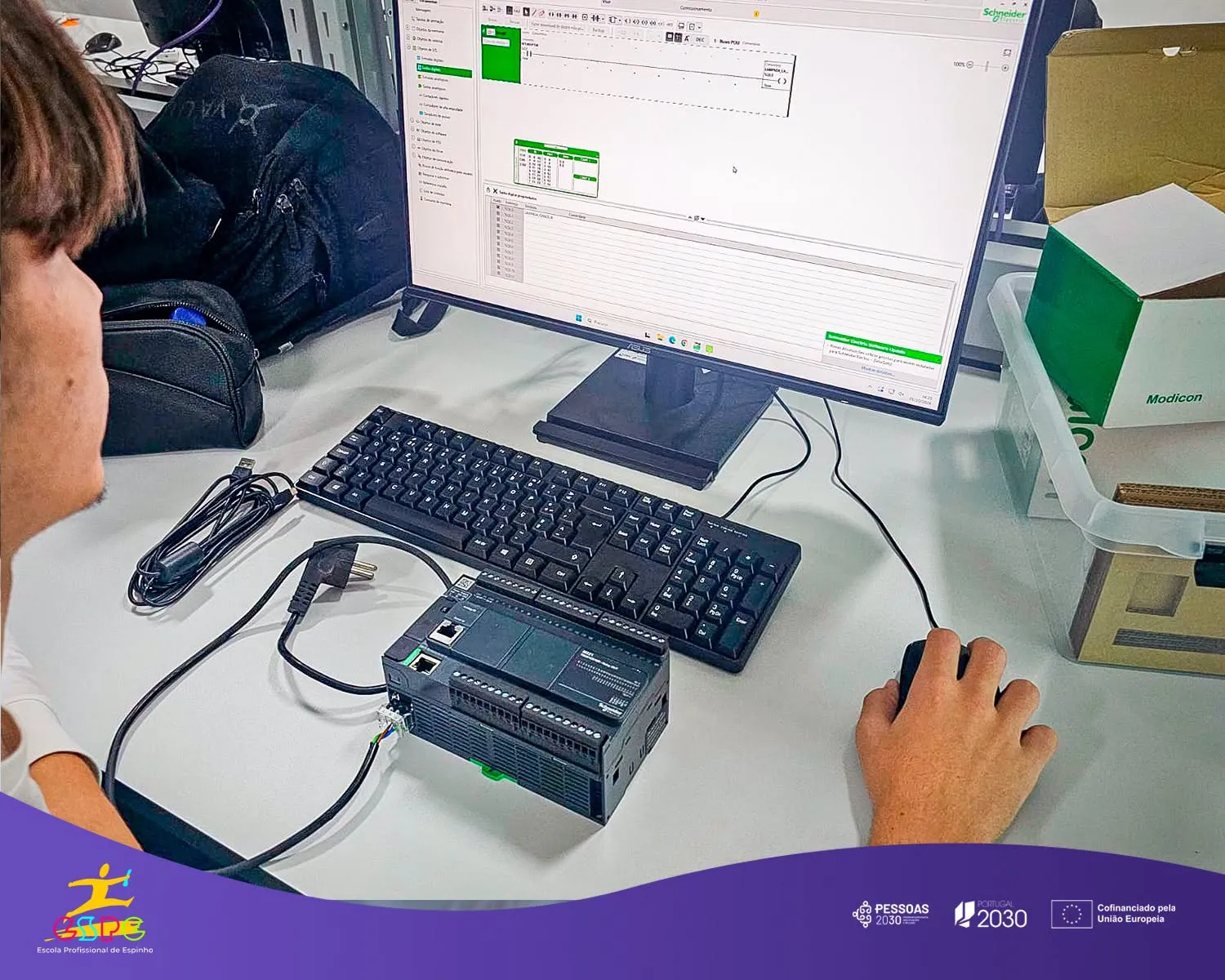 Galeria: Alunos Finalistas de Mecatrónica Reforçam Competências em Automação Industrial com a Schneider Electric — imagem 3